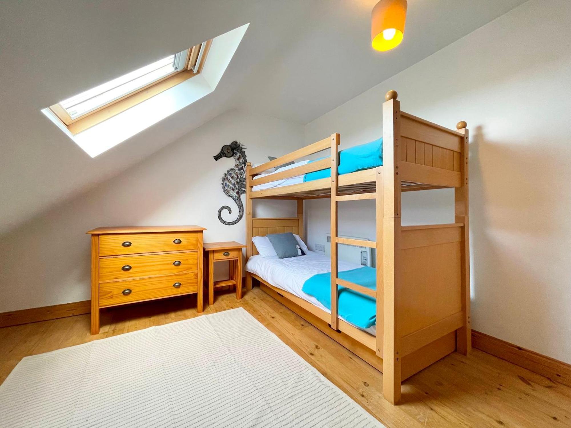 Spacious Home Sleeps 6 Short Walk To Port Isaac Village & Stunning Views ภายนอก รูปภาพ