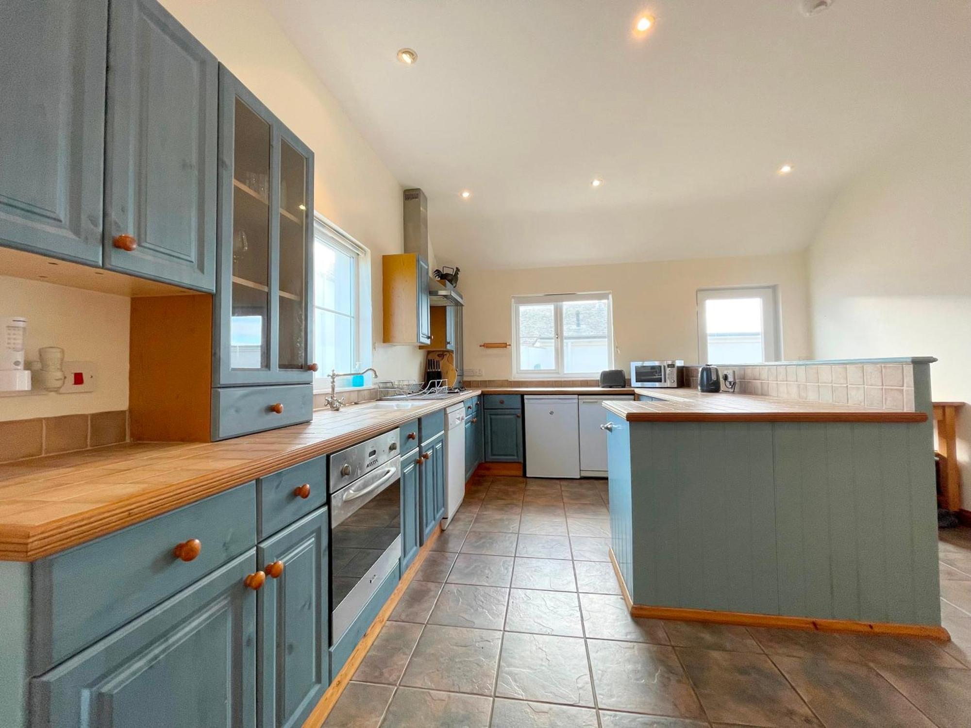 Spacious Home Sleeps 6 Short Walk To Port Isaac Village & Stunning Views ภายนอก รูปภาพ