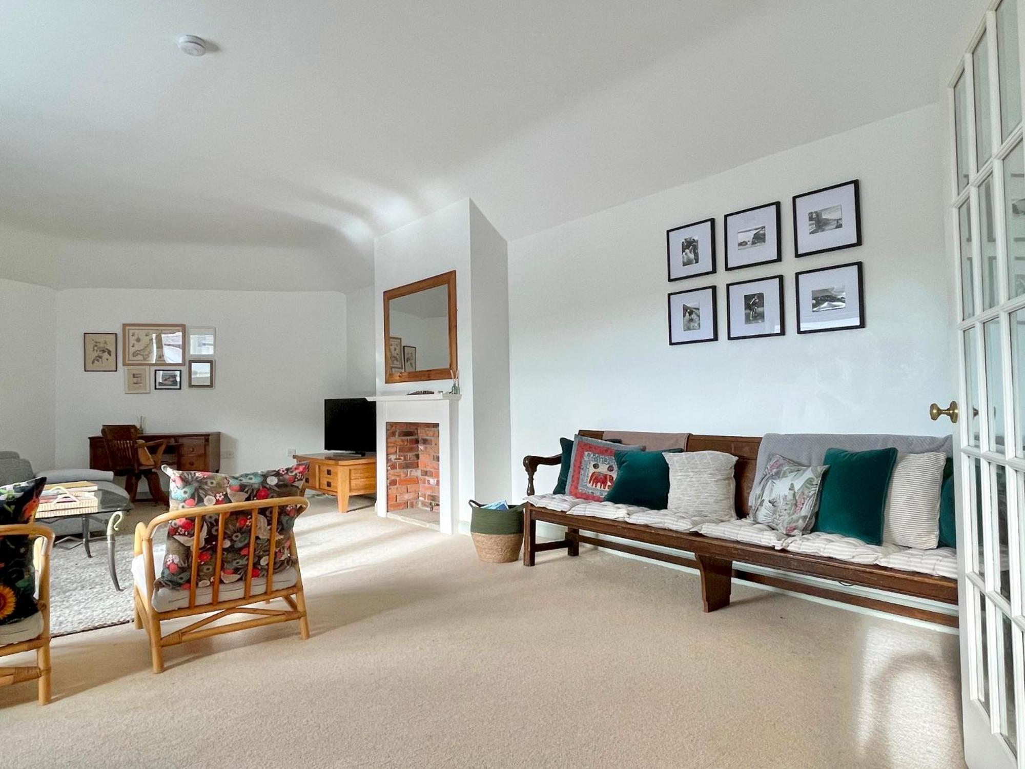 Spacious Home Sleeps 6 Short Walk To Port Isaac Village & Stunning Views ภายนอก รูปภาพ